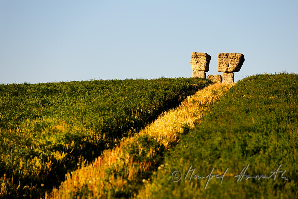 sculptures in the landscape by the artist Karl Prantl