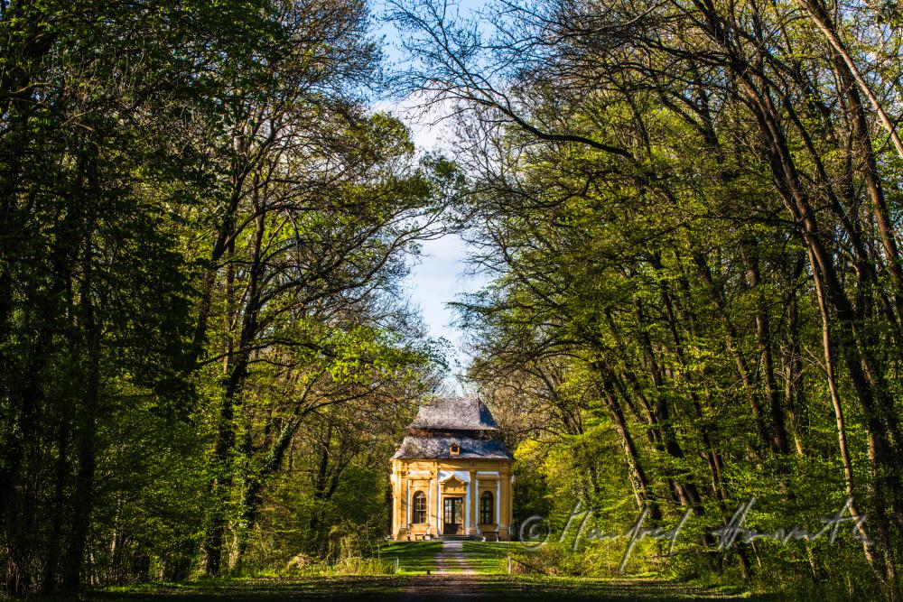 baroque pavillon in the landscape garden of Cstle Obersiebenbrunn